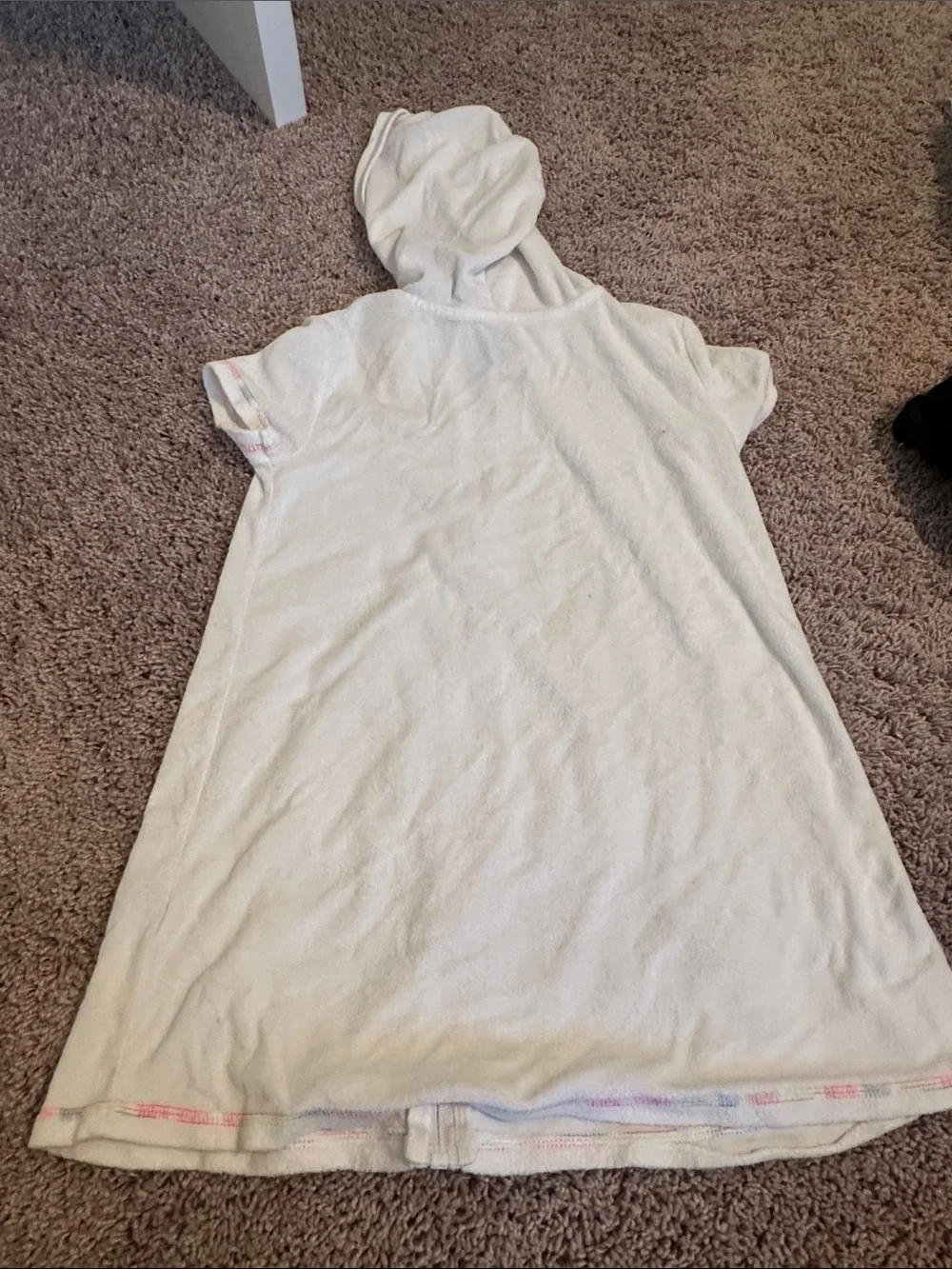 Swimsuit coverup white with rainbow colors size 7/8 wonder nation